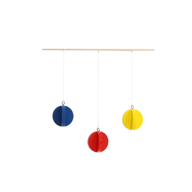Three Colored Spheres D105