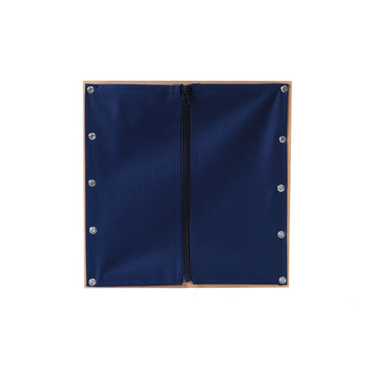 Zipping Frame D025