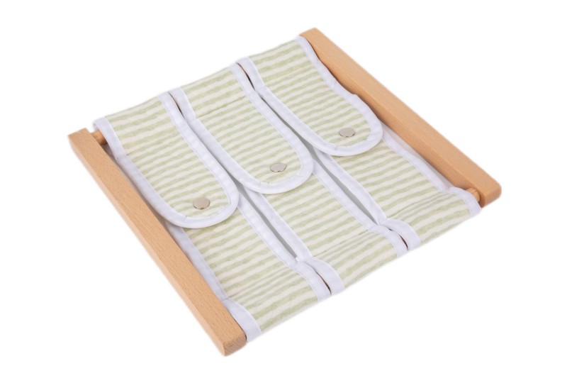 Infant Toddler Dressing Frame: Snapping I501