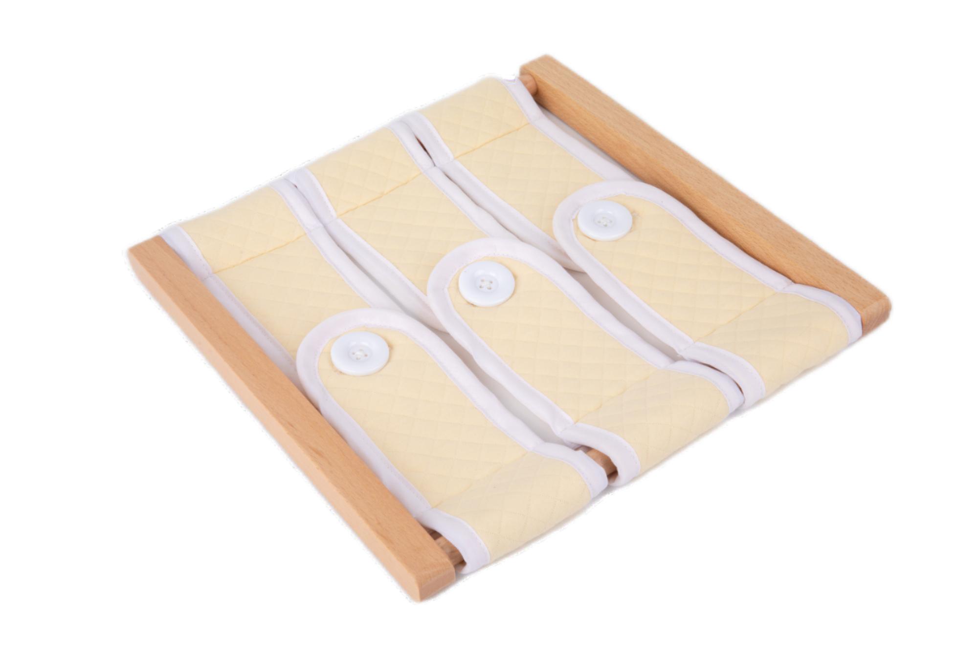 Infant Toddler Dressing Frame: 3 Buttons I503