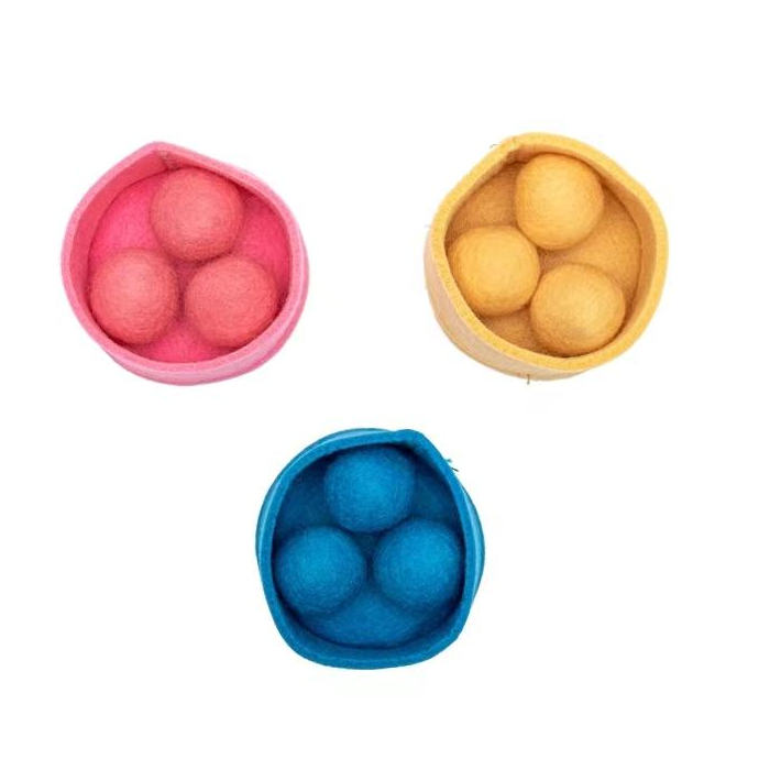 Color Classification - Felt Balls and Felt Bowls I2115