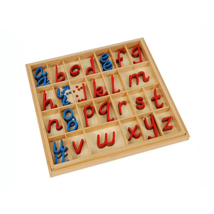 Small D Nealian Moveable Alphabet- English Cursive L026