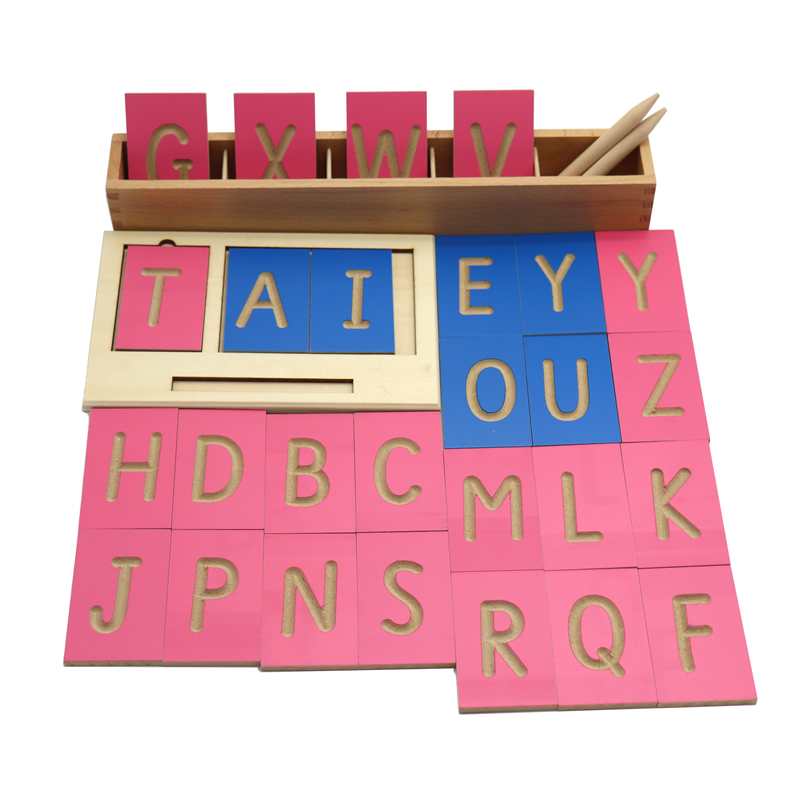 Letters writing board with box Capital L523