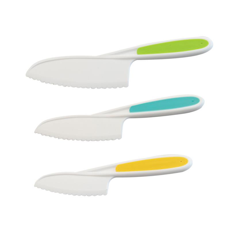 Plastic Knives (pack of 3) F613